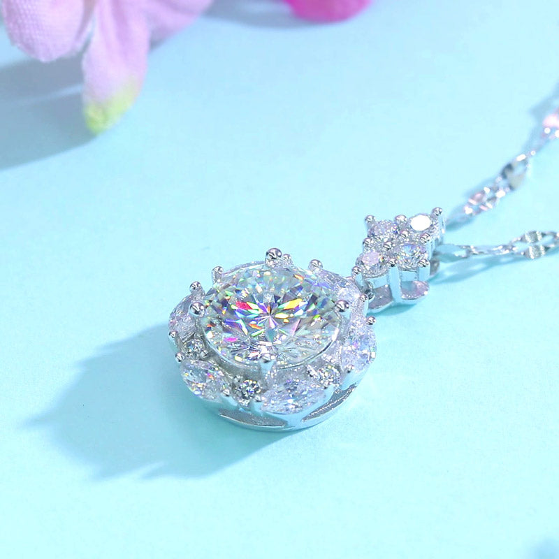 2 Carats Moissanite Diamond Flower Pendant Necklace 925 Sterling Silver MFN8156