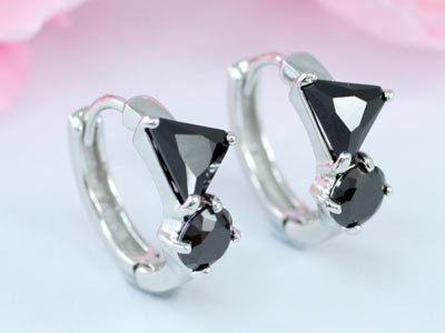 1 Carat Black Onyx Huggie Earrings XE331-0